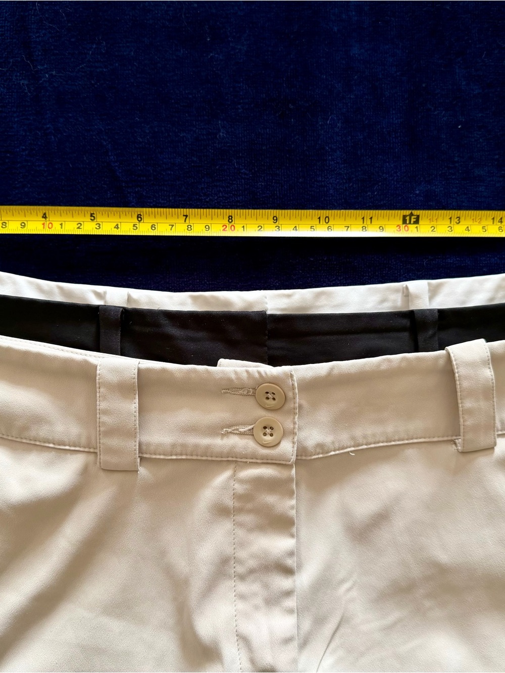 Nike Women's Golf Shorts Trio in Black, White & Tan(Cream). - Picture 3 of 7